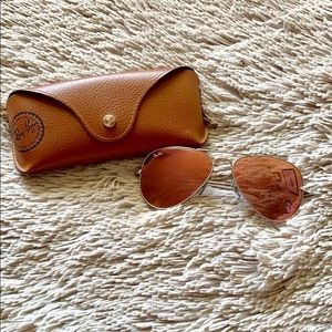 RayBan Aviator Sunglasses with Rose Gold Lenses